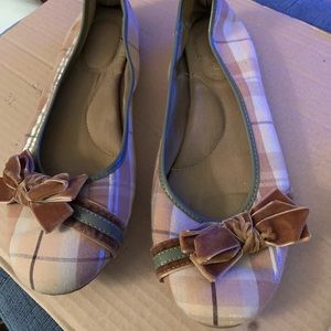 Sperry slip-on velvet bow tan plaid ballet flats